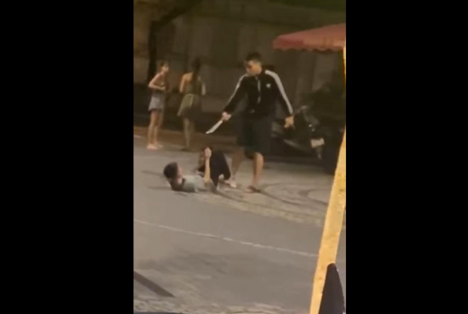 Trần Thanh Hậu vung dao dọa chém người khác tại khu "phố Tây" Đà Nẵng