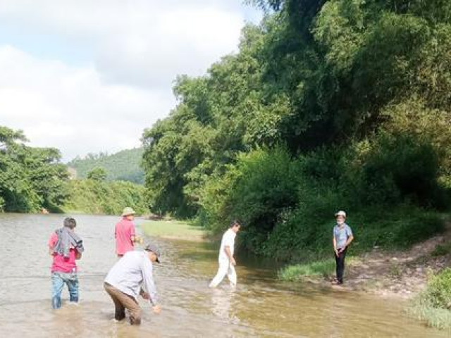 Tin tức trong ngày - Một thượng úy bỗng dưng mất tích, nhiều người đang tỏa đi tìm