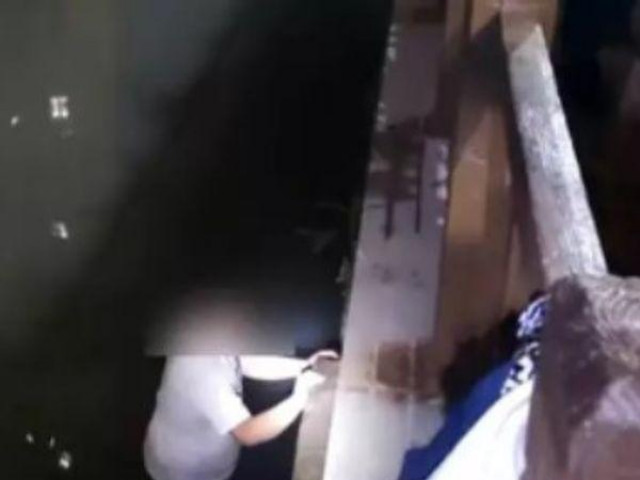 Bạn trẻ - Cuộc sống - Chàng trai liều mình nhảy xuống sông cứu bạn gái và cái kết như xát muối vào tim