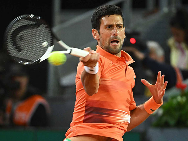 Trực tiếp tennis Rome Masters ngày 2: Djokovic - Rublev gặp khó trận ra quân
