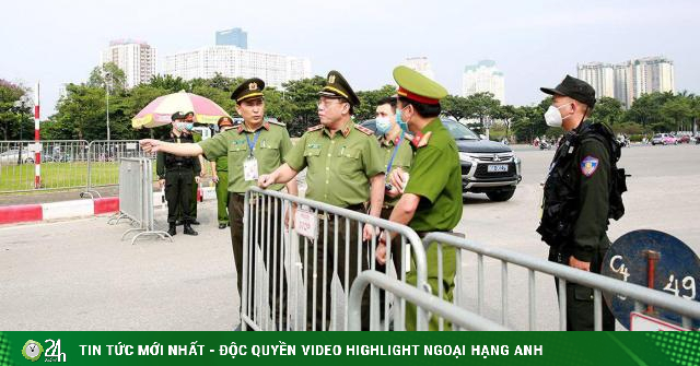 Director of Hanoi Public Security inspects security work before the opening ceremony of the 31st SEA Games