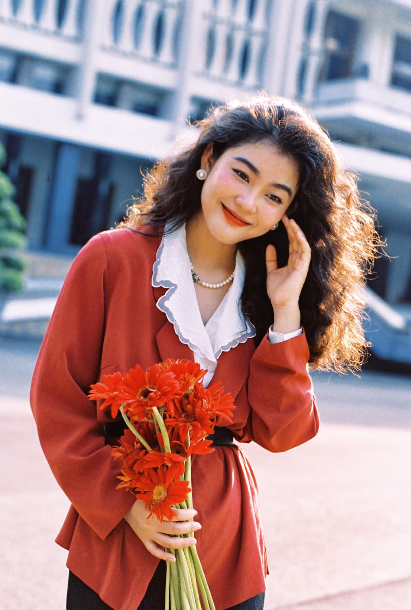 2 cô gái Nha Trang, Sài thành có vẻ đẹp như hoa khôi thập niên 90 ...
