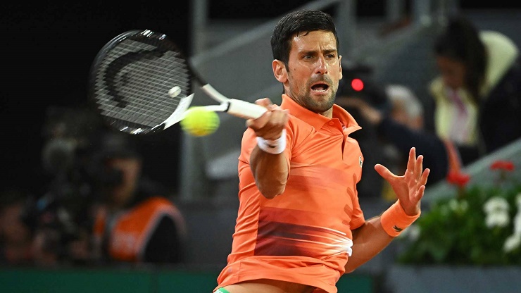 Djokovic dần tiến bộ qua từng giải đấu đất nện năm nay