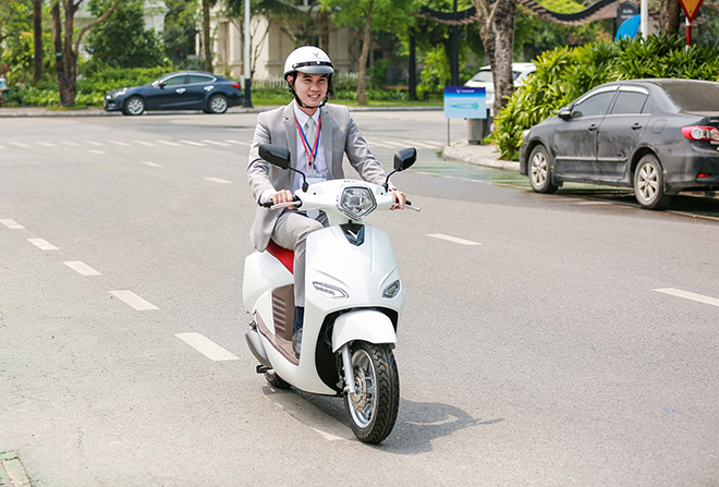 VinFast Vento S - xe máy điện “quốc dân” cho giới trẻ Việt - 2