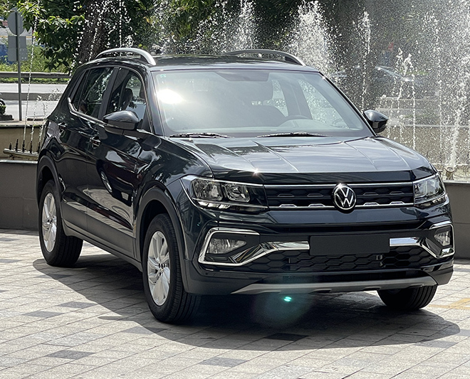Volkswagen T-Cross launched in the Vietnamese market, priced at more than 1 billion - 9