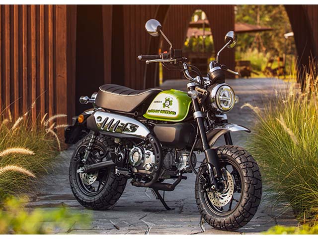 Thế giới xe - Cận cảnh Honda Monkey 125 phiên bản Cỏ ba lá may mắn đang gây "sốt" thị trường