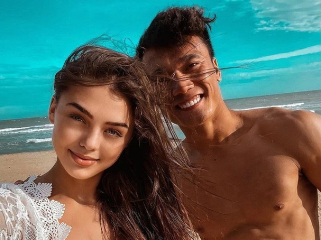 Bạn trẻ - Cuộc sống - Thủ môn Bùi Tiến Dũng tổ chức đám cưới với bạn gái Tây xinh đẹp vào cuối tháng 5