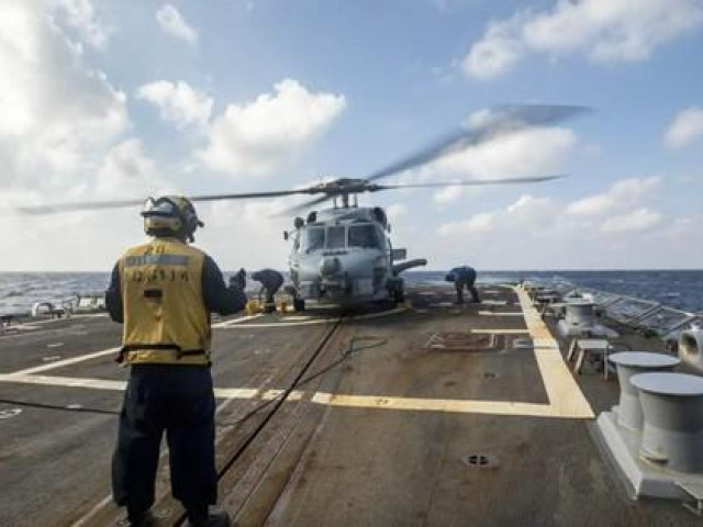 Thế giới - Mỹ đưa phương tiện hiện đại nhất đến Nhật Bản để săn tàu ngầm Trung Quốc