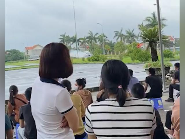 Ô tô - Clip: Pha đề ba lên dốc "khét lẹt", khiến người xem nín thở