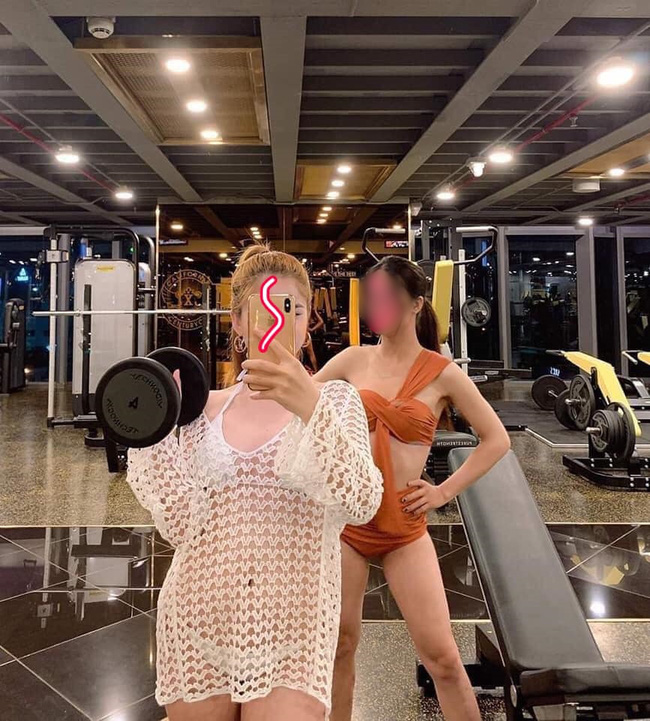 Wearing swimsuits to the gym, the 2 girls are as beautiful as supermodels, confusing - 3