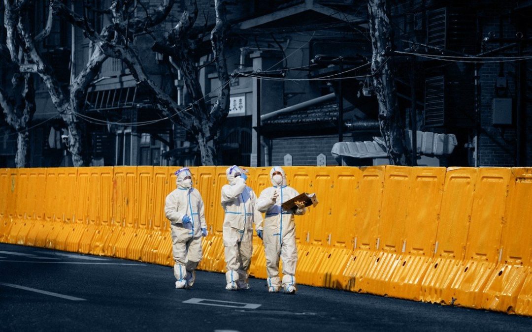Theo nghiên cứu mới, nếu bỏ các biện pháp phòng chống Covid-19, Trung Quốc ước tính có khoảng 1,5 triệu người nhiễm Covid-19 tử vong. Ảnh minh họa: SS