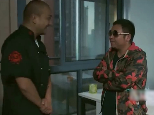 Clip hài hước - Hiểu nhầm sếp "khinh người" anh chàng nhận cái kết khó tin