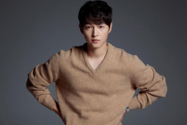 Tips to 'hack' the age of male god Song Joong Ki - 3