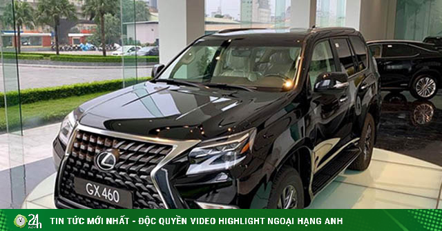 Japanese luxury car company adjusts selling price in Vietnam