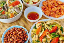 Sức khỏe đời sống - Trong bữa cơm, người Nhật thường không làm điều này để tránh tăng cân, tiểu đường và bệnh dạ dày, tiếc là nhiều người Việt vẫn chưa chịu từ bỏ thói quen