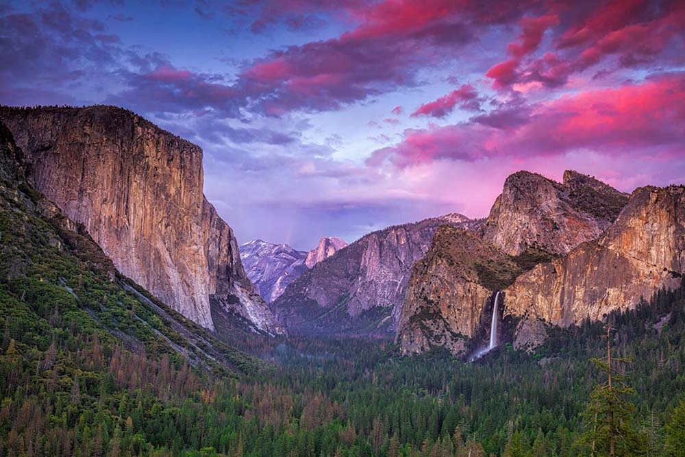 10 national parks with the most beautiful and rugged terrain in the United States - 6