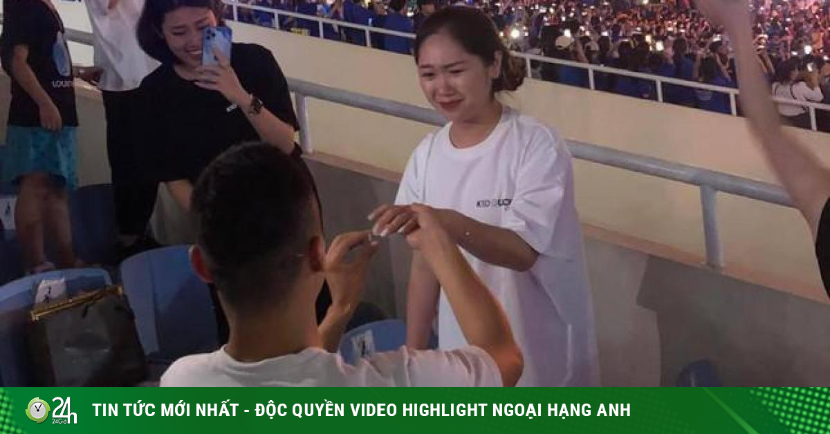 A unique marriage proposal in the opening ceremony of SEA Games 31-Young people