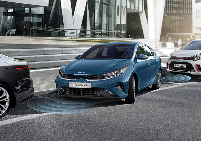 KIA K3/Cerato car price rolled in May 2022, increased by 5-10 million VND - 16