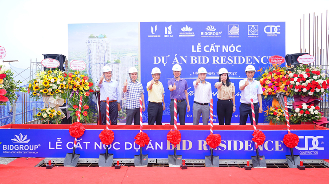 Lễ cất nóc dự án Bid Residence (Ảnh: BID Group).