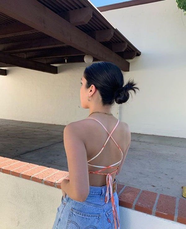 Crop-top shirt with open back is making women "fascinated"  in summer - 5