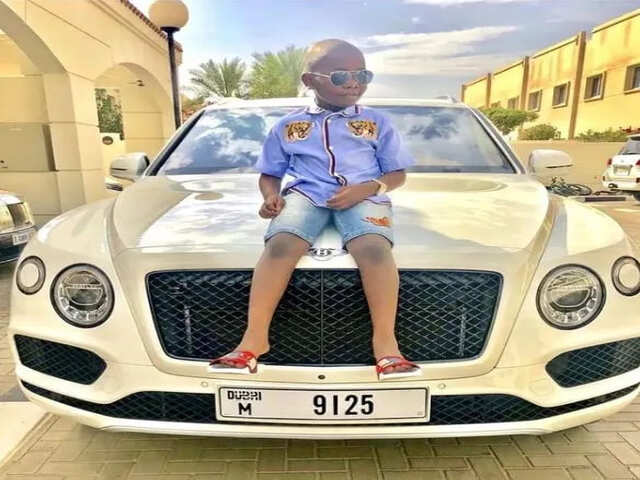 Kinh doanh - Cậu bé siêu giàu trên thế giới, mới sinh ra đã ngồi trên ngai vàng