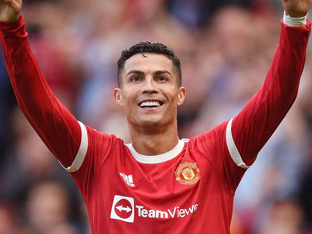 Bóng đá - Ronaldo lập kỷ lục MU, gửi tin nhắn truyền cảm hứng giúp đàn em U18 vô địch