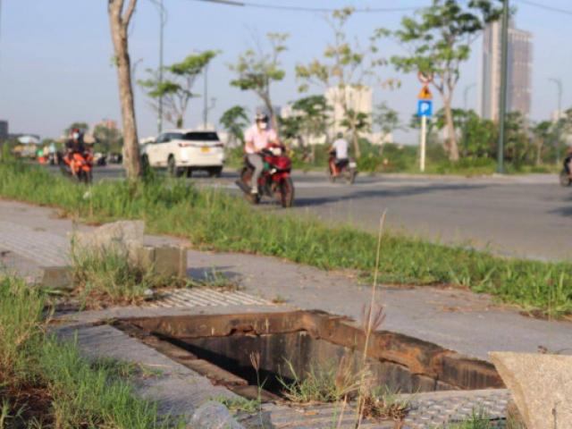 Tin tức trong ngày - Cận cảnh loạt hố ga ở Thủ Đức bị mất nắp bẫy người đi đường