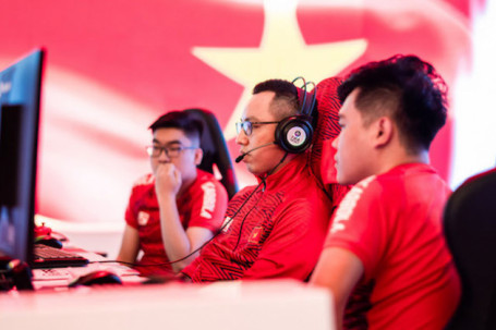 2 đội tuyển eSport đầu tiên của Việt Nam toàn thắng vòng loại, vào play-off