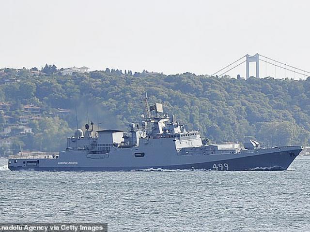 Điện Kremlin lên tiếng về thông tin khinh hạm Nga gặp sự cố ở Biển Đen