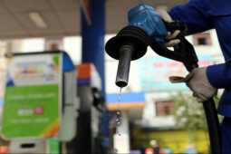 Thị trường - Tiêu dùng - Giá xăng dầu hôm nay 15/5: Tăng mạnh, ghi nhận một tuần tăng giá