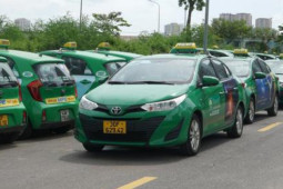 Kinh doanh - Tài xế taxi ồ ạt bỏ nghề