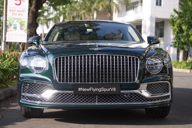 Bentley Flying Spur V8 2022 về Việt Nam, sở hữu màu sơn trị giá hơn nửa tỷ đồng - 4