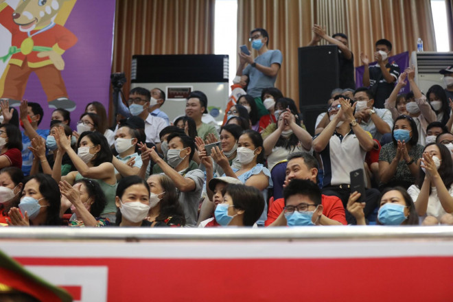 Ngắm nhan sắc tuyệt mỹ của các 'nữ hiệp' Wushu ở SEA Games 31 - 12