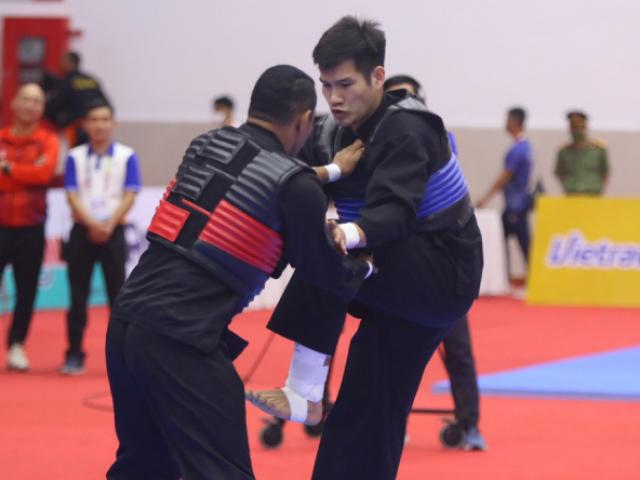 Thể thao - Ronaldo "đấm trộm" vào mặt võ sĩ Việt Nam, mất HCV SEA Games 31