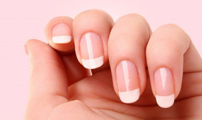 8 tips to help nail polish last longer, not peel off - 3