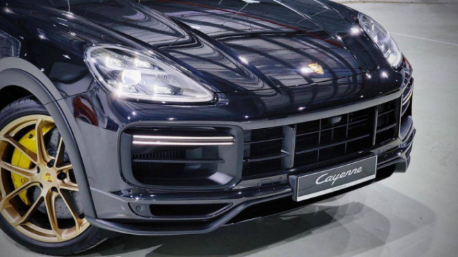 Đại gia Nam Định tậu siêu SUV Porsche Cayenne Turbo GT 2022 - 3