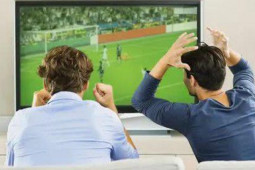 Sức khỏe đời sống - Lưu ý không thể bỏ qua cho người mắc bệnh tim mạch khi xem bóng đá
