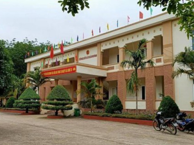 Tin tức trong ngày - Thanh Hóa: Kỷ luật 7 cán bộ tổ chức đi du lịch Phú Quốc trong ngày làm việc