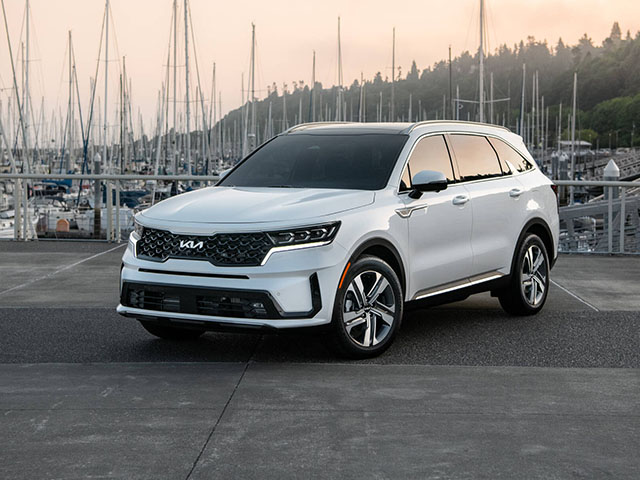 Giá xe KIA Sorento lăn bánh tháng 5/2022, tăng 10-20 triệu đồng tùy phiên bản