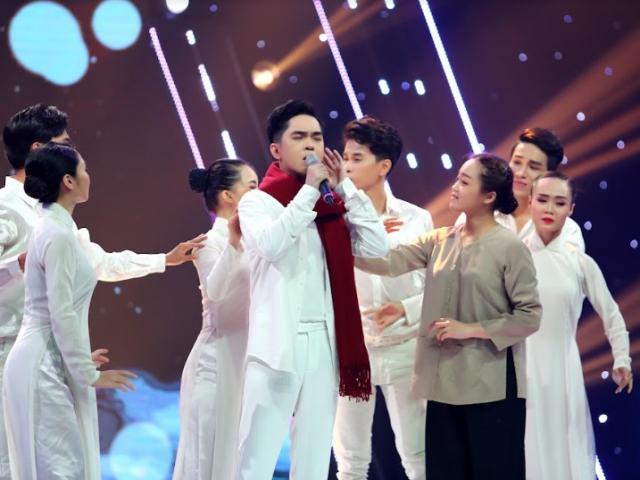 Ca nhạc - MTV - "Hot boy Bolero" dùng hết tiền cát-xê lén bố mẹ làm điều đặc biệt