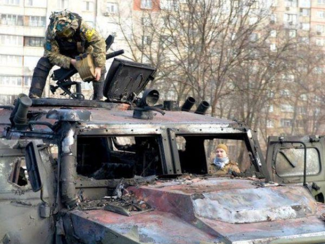 Thế giới - Ukraine tuyên bố đàm phán hòa bình với Nga bị đình chỉ