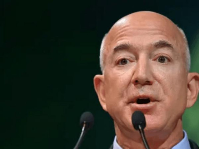 Thế giới - Tỷ phú Jeff Bezos "đấu khẩu" với Tổng thống Biden trên Twitter