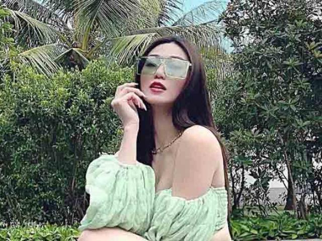 Thời trang - Khánh My diện váy xẻ cao, ngày càng đẹp khi độc thân