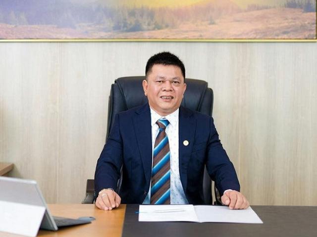 Kinh doanh - Dự chi hơn 80 tỷ đồng mua thêm cổ phiếu, đại gia Hồ Minh Quang giàu cỡ nào?