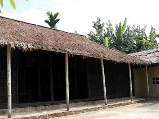 Tin tức trong ngày - Thăm nơi lưu giữ tuổi thơ của Bác Hồ ở Huế