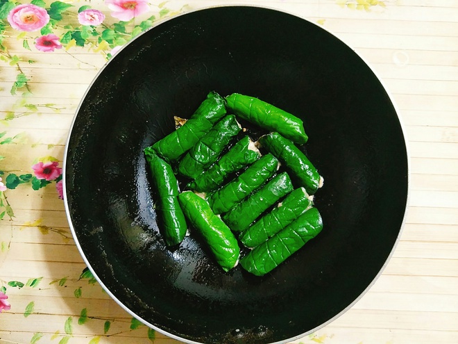 In Hanoi, there is a delicious dish to forget the sadness, but only in one place can it be sold - 2