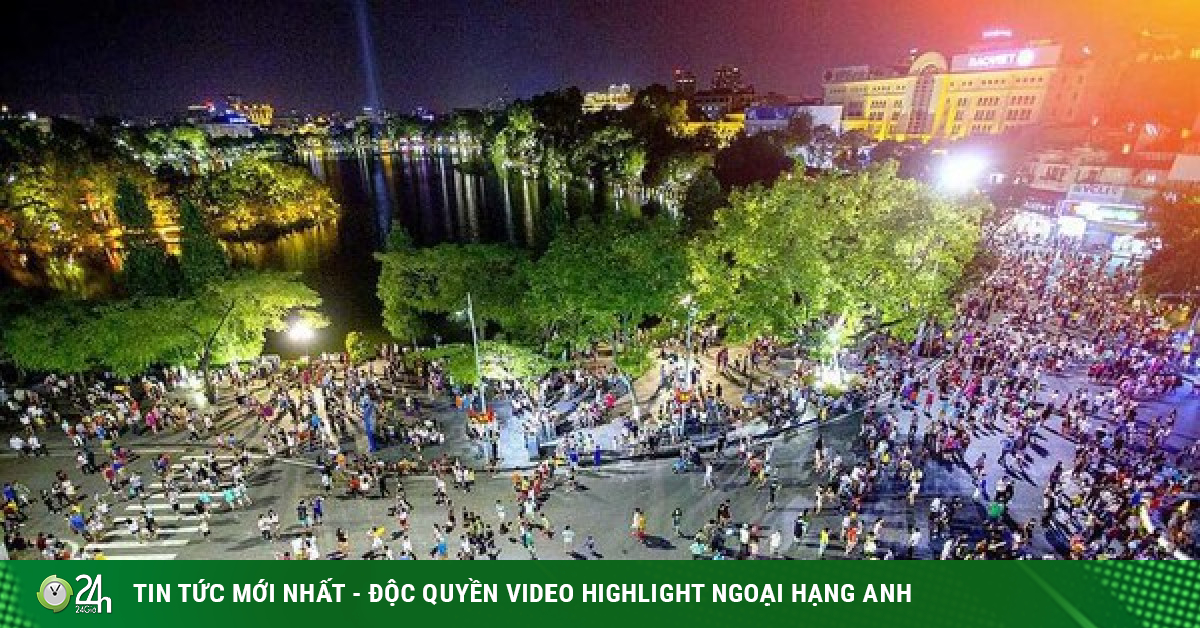 Hanoi does not allow pets and high-powered speakers into Hoan Kiem Lake pedestrian street
