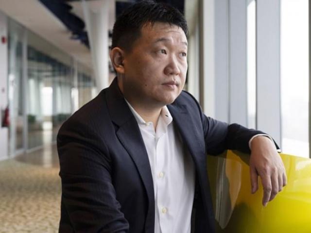 Kinh doanh - Vị đại gia bị bốc hơi nghìn tỷ vì chứng khoán lao dốc