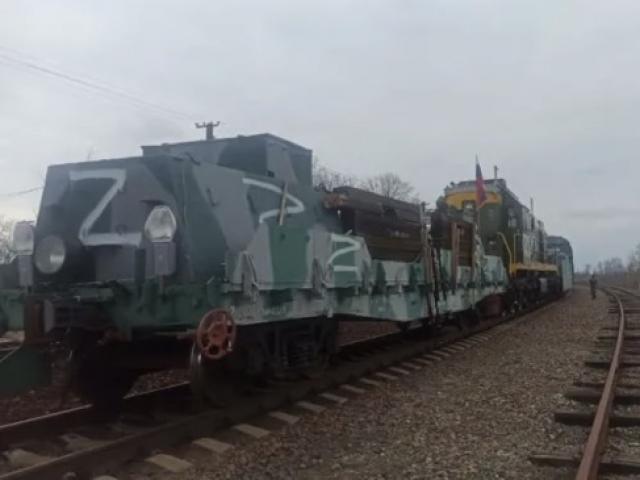 Thế giới - "Đoàn tàu bọc thép Nga bị tấn công", quan chức Ukraine lên tiếng