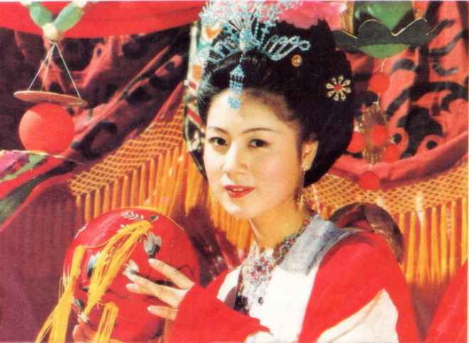 Tạo hình xinh đẹp của Ân tiểu thư của nữ diễn viên Mã Lan trong "Tây du ký" năm 1986.